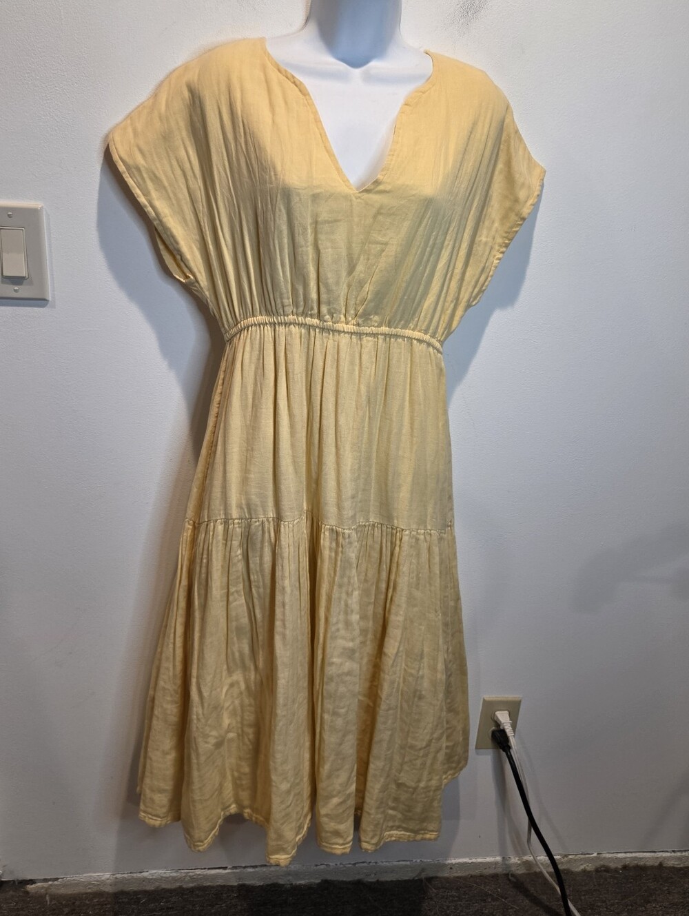 Synergy Size M Butter Yellow Beachy Organic Cotton Gauzy Midi Dress